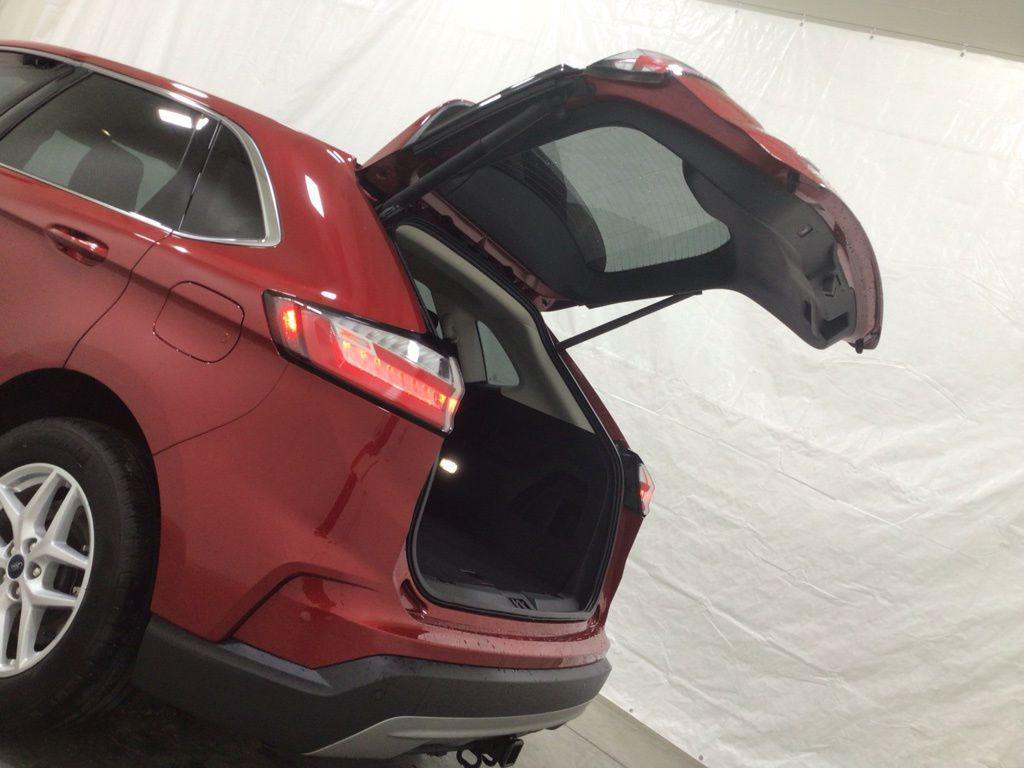 used 2021 Ford Edge car, priced at $22,500