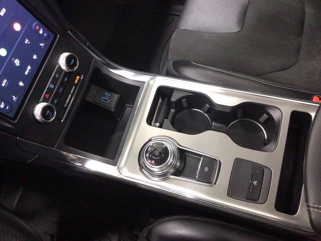 used 2022 Ford Edge car, priced at $29,500