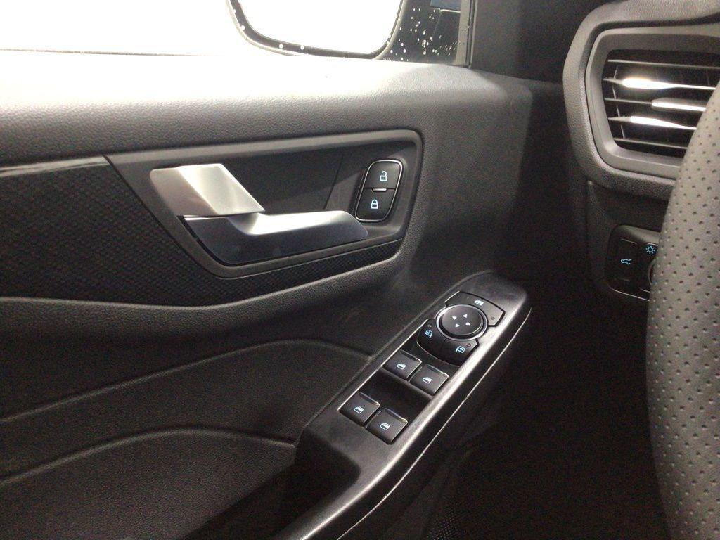 new 2025 Ford Escape car, priced at $29,298