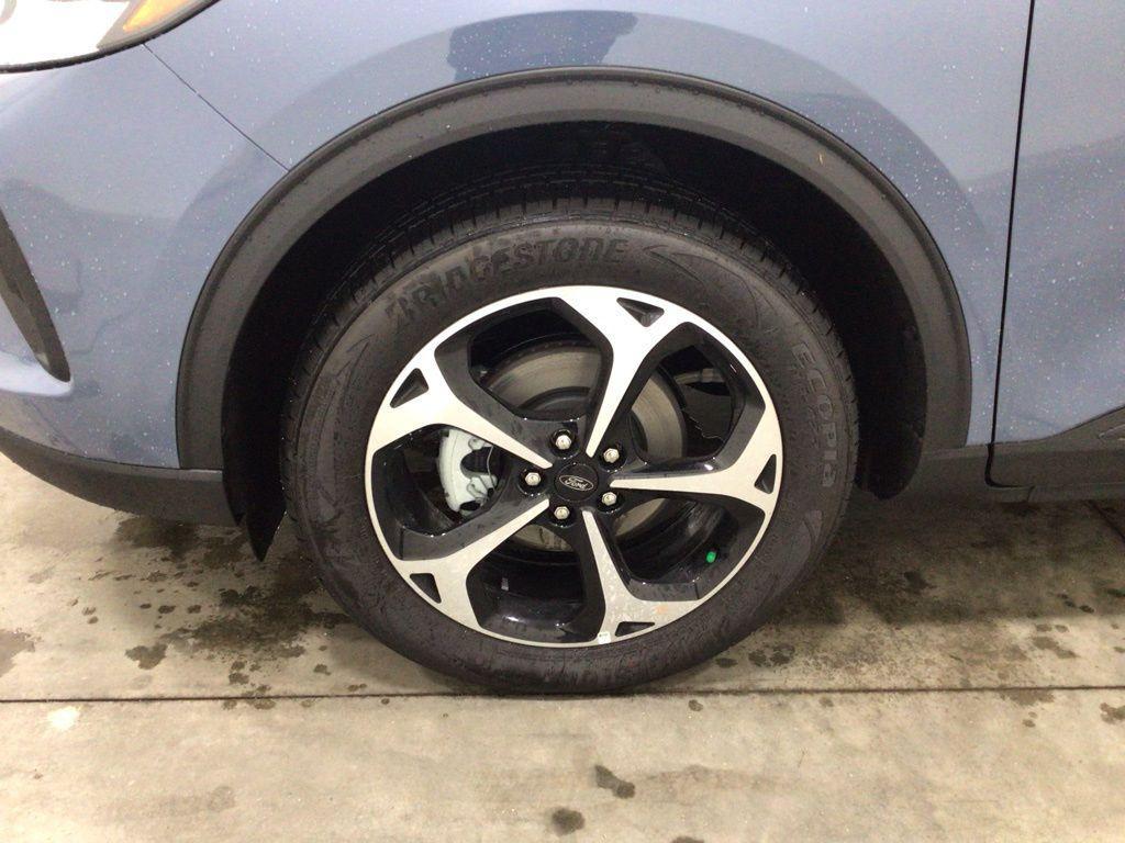 new 2025 Ford Escape car, priced at $29,298