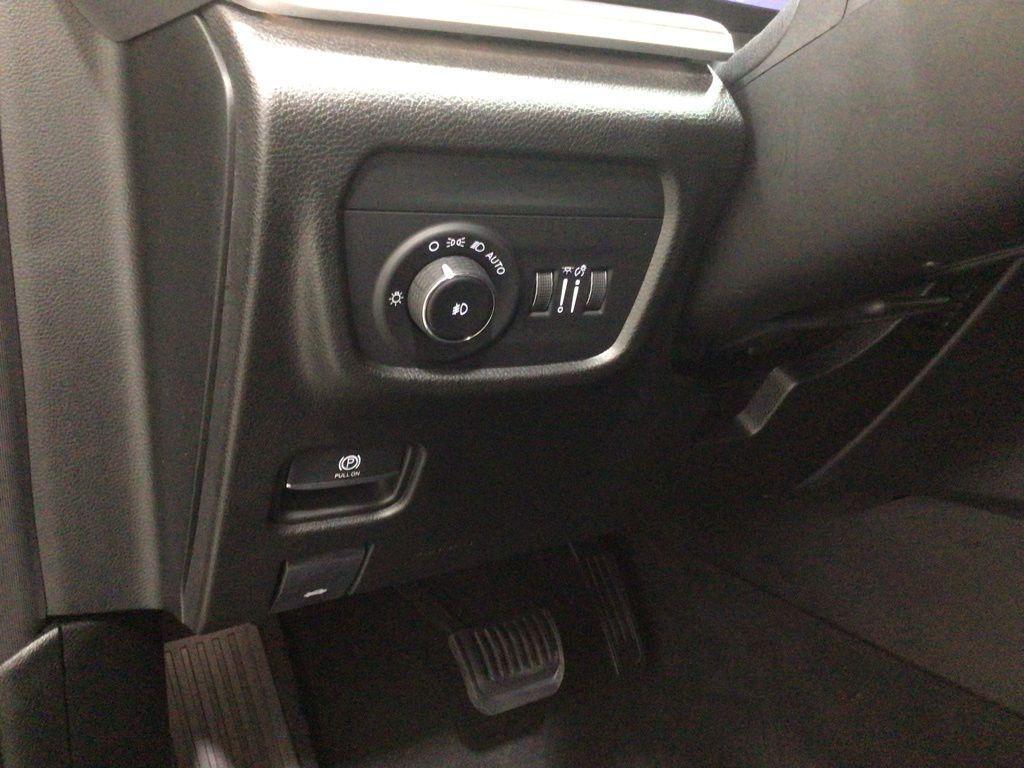 used 2022 Jeep Grand Cherokee L car, priced at $27,000