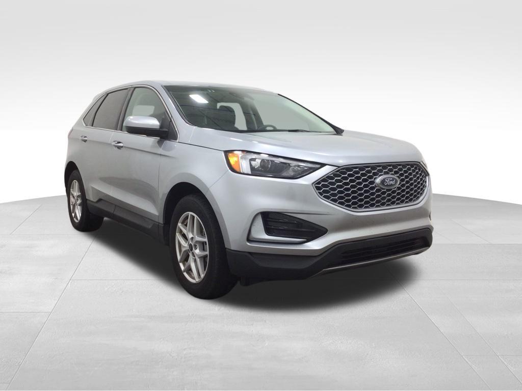 used 2024 Ford Edge car, priced at $23,800