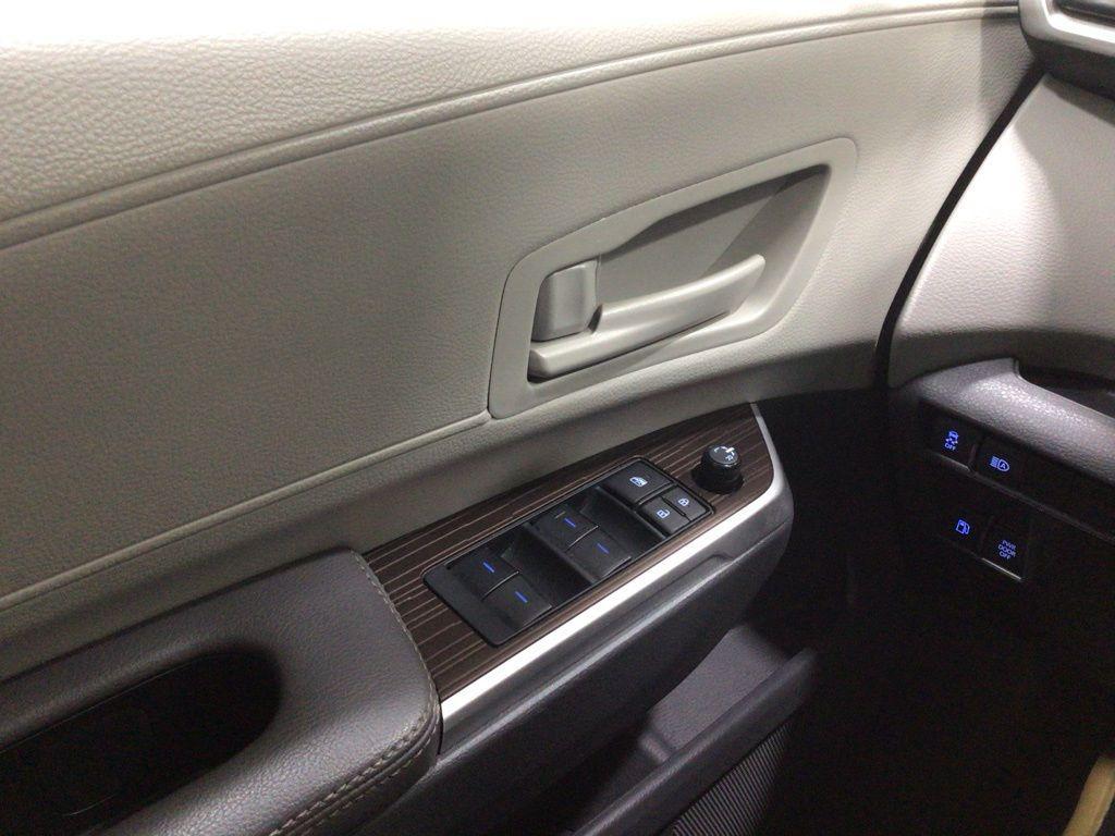 used 2024 Toyota Sienna car, priced at $36,000