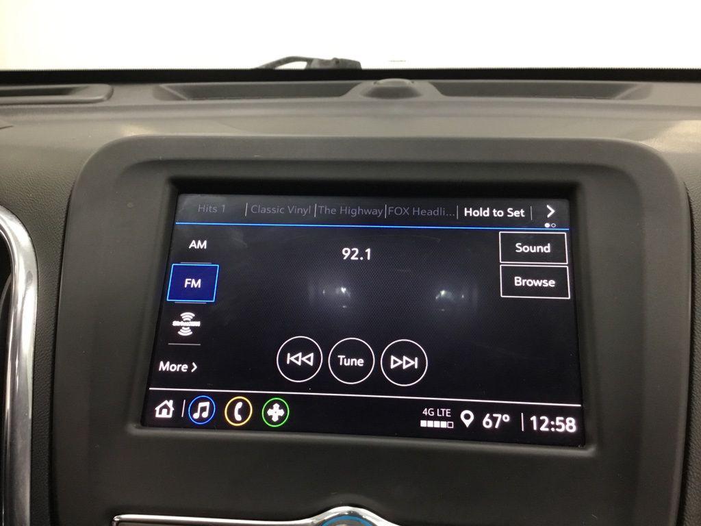used 2023 Chevrolet Equinox car, priced at $19,270