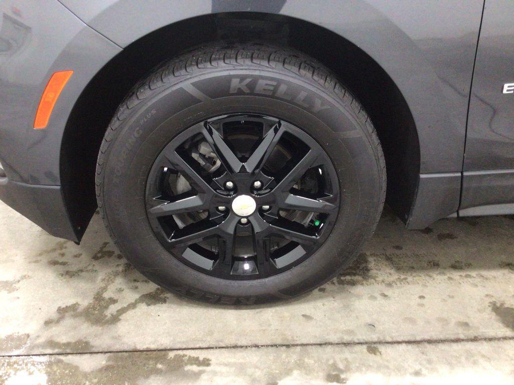 used 2023 Chevrolet Equinox car, priced at $16,800