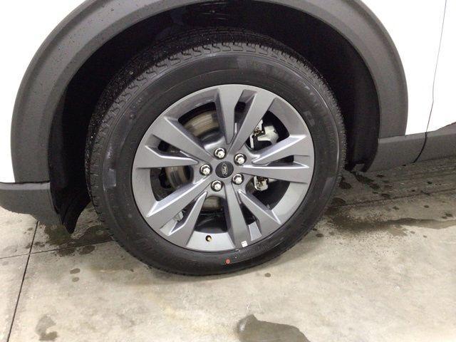 new 2025 Ford Explorer car, priced at $46,938