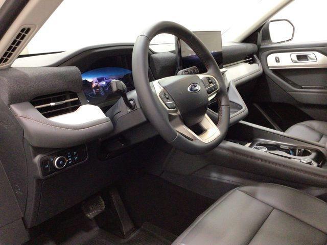 new 2025 Ford Explorer car, priced at $46,938