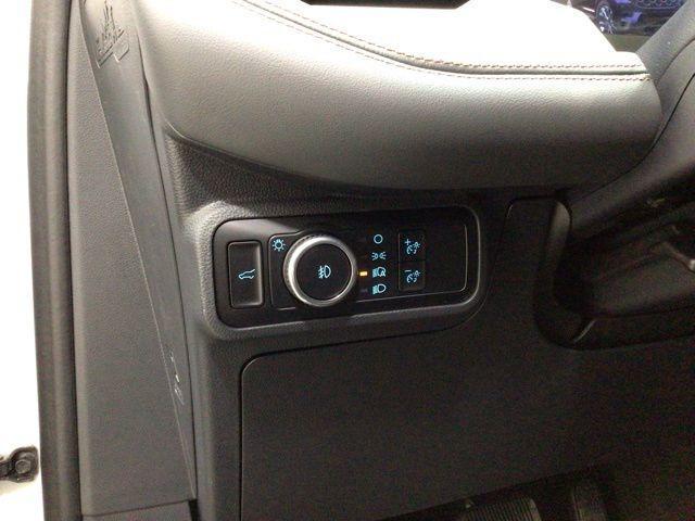 new 2025 Ford Explorer car, priced at $46,938