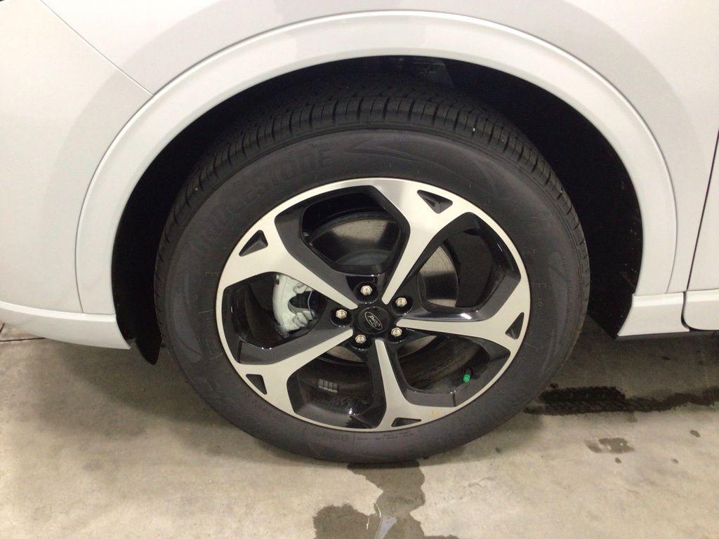 new 2025 Ford Escape car, priced at $33,720