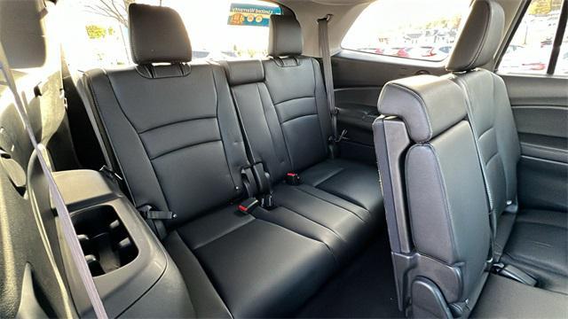 used 2022 Honda Pilot car, priced at $32,639