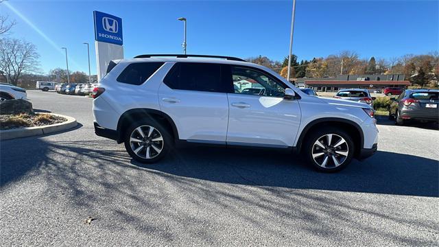 used 2024 Honda Pilot car, priced at $48,367