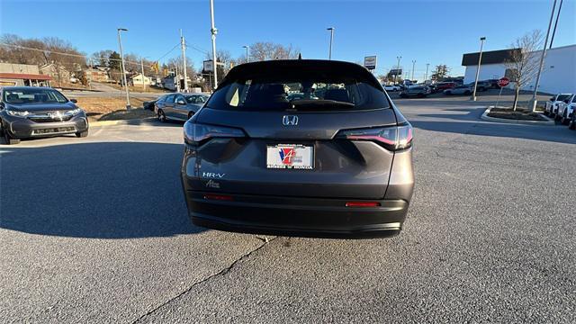 new 2025 Honda HR-V car, priced at $28,295