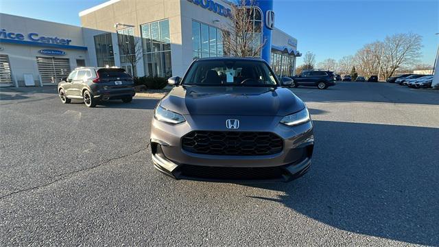 new 2025 Honda HR-V car, priced at $28,295