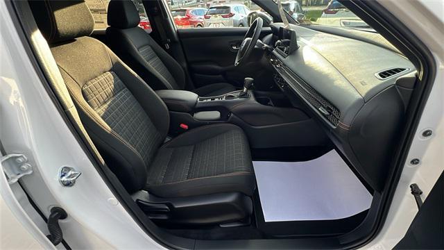 new 2025 Honda HR-V car, priced at $30,850