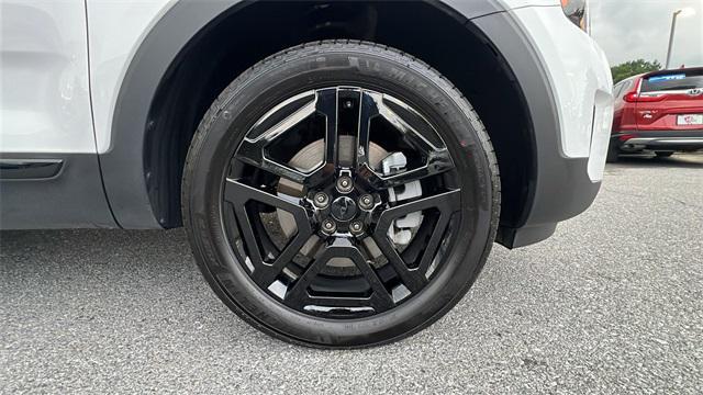 used 2025 Kia Telluride car, priced at $47,990