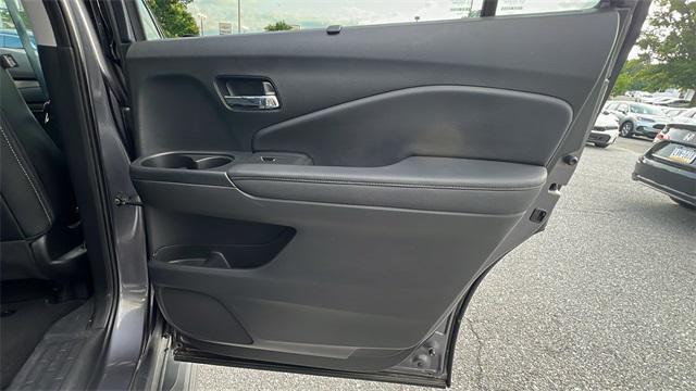 used 2022 Honda Pilot car, priced at $34,370