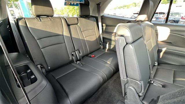 used 2022 Honda Pilot car, priced at $34,370