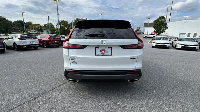 new 2025 Honda CR-V Hybrid car, priced at $38,000