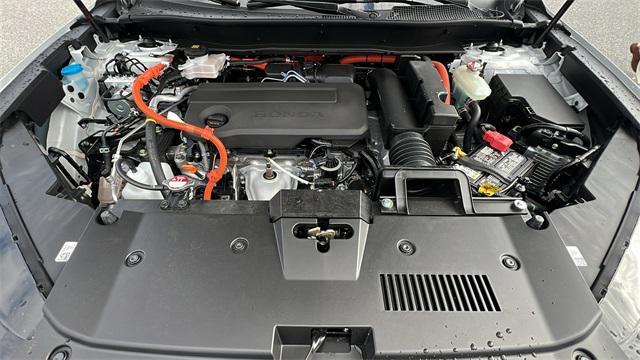 new 2025 Honda CR-V Hybrid car, priced at $38,000