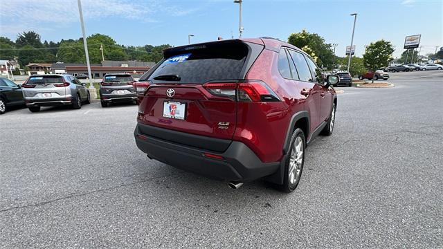 used 2020 Toyota RAV4 car, priced at $31,997