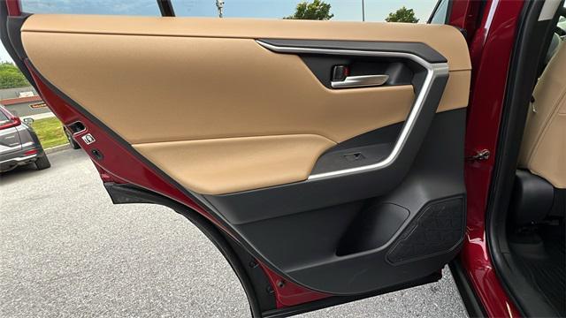 used 2020 Toyota RAV4 car, priced at $31,997
