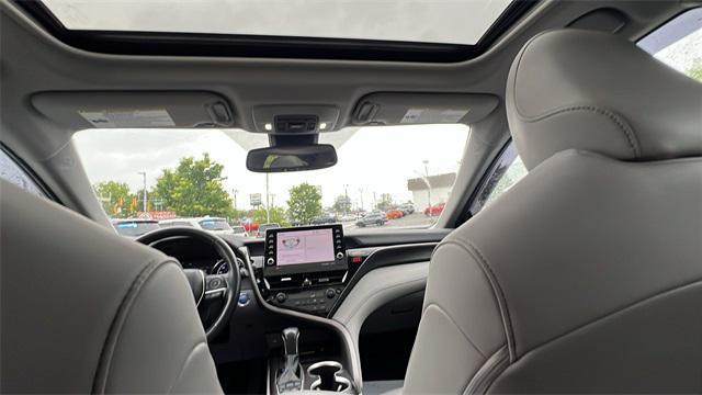 used 2022 Toyota Camry Hybrid car, priced at $28,451