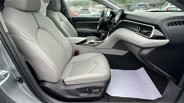 used 2022 Toyota Camry Hybrid car, priced at $28,451