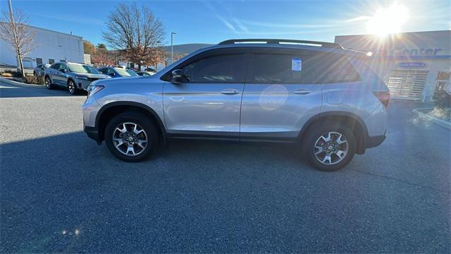 used 2022 Honda Passport car, priced at $34,290