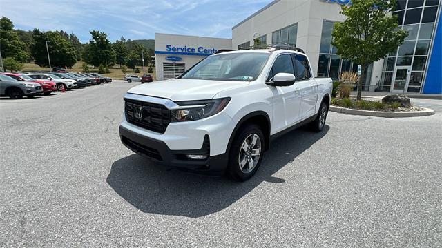 new 2024 Honda Ridgeline car, priced at $45,215