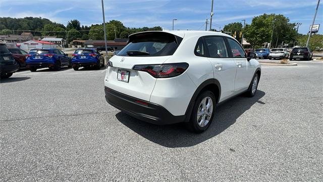 new 2025 Honda HR-V car, priced at $28,405