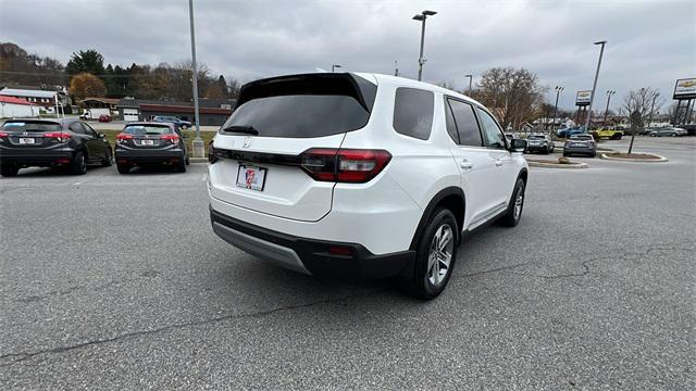 new 2025 Honda Pilot car, priced at $47,450