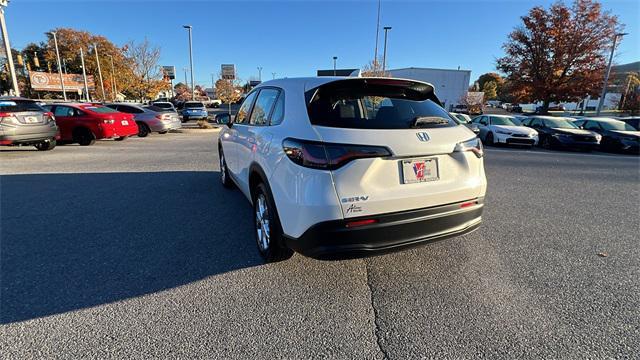 new 2025 Honda HR-V car, priced at $28,705