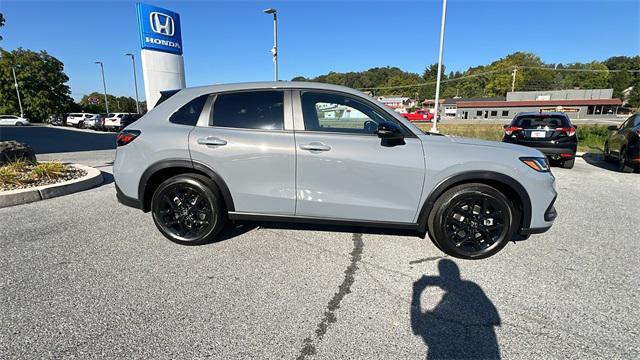 new 2025 Honda HR-V car, priced at $30,505