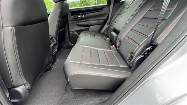 new 2026 Honda CR-V Hybrid car, priced at $43,645