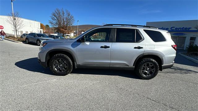 new 2025 Honda Pilot car, priced at $50,795