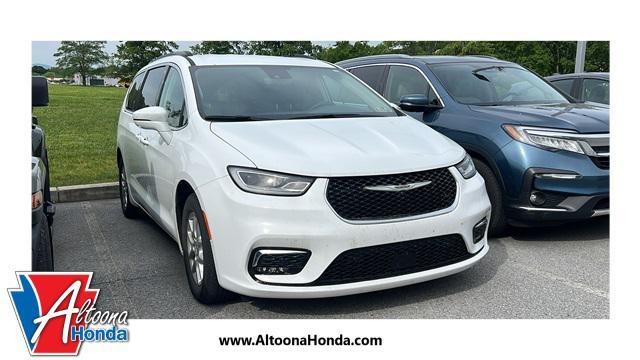 used 2022 Chrysler Pacifica car, priced at $26,997