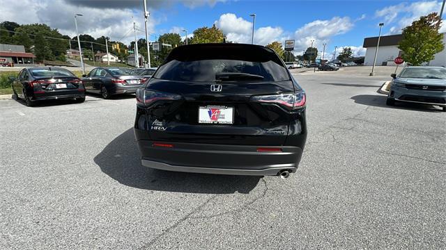 new 2025 Honda HR-V car, priced at $30,050