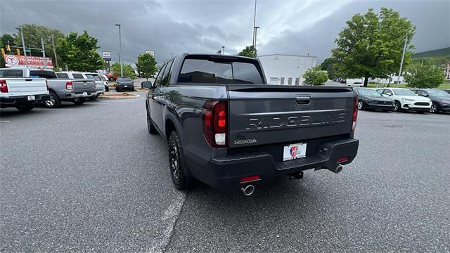 new 2025 Honda Ridgeline car, priced at $46,330