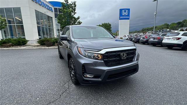 new 2025 Honda Ridgeline car, priced at $46,330