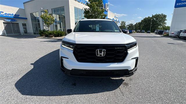 new 2025 Honda Pilot car, priced at $56,485