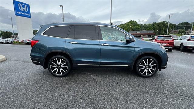 used 2020 Honda Pilot car, priced at $27,590