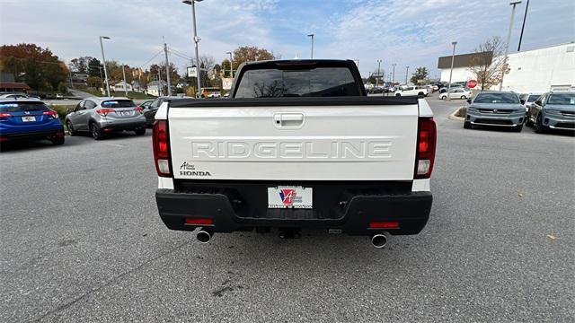 new 2025 Honda Ridgeline car, priced at $48,600