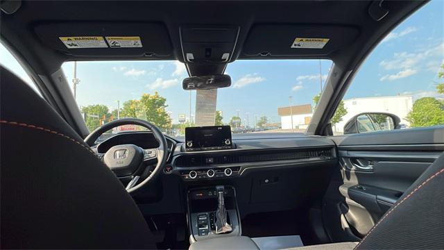 new 2025 Honda CR-V Hybrid car, priced at $37,545