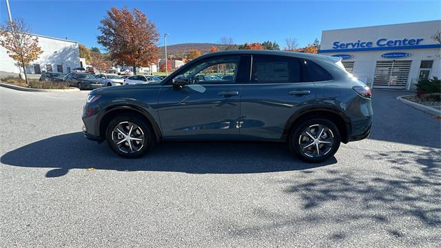 new 2025 Honda HR-V car, priced at $32,805