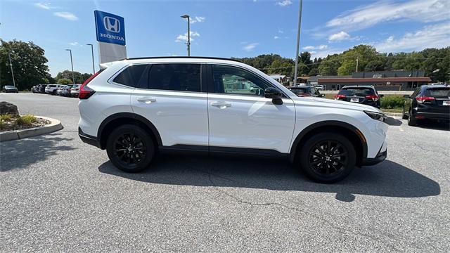 new 2025 Honda CR-V Hybrid car, priced at $40,655