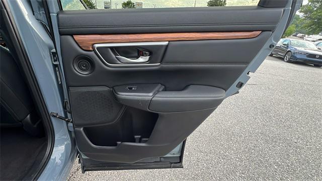 used 2021 Honda CR-V car, priced at $28,190