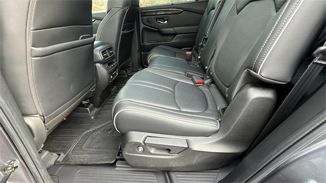 used 2023 Honda Pilot car, priced at $46,190