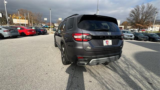 used 2023 Honda Pilot car, priced at $46,190