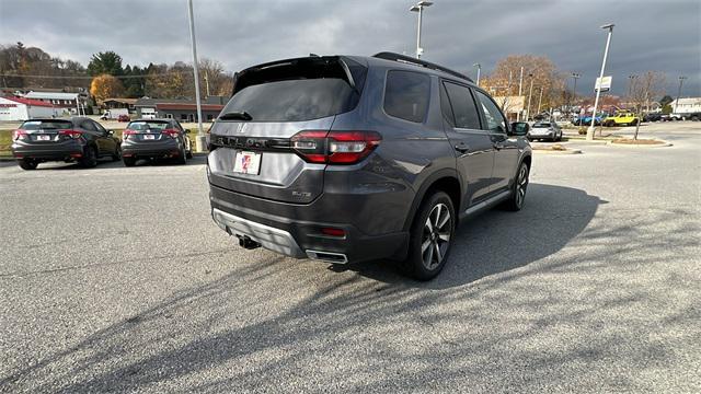 used 2023 Honda Pilot car, priced at $46,190