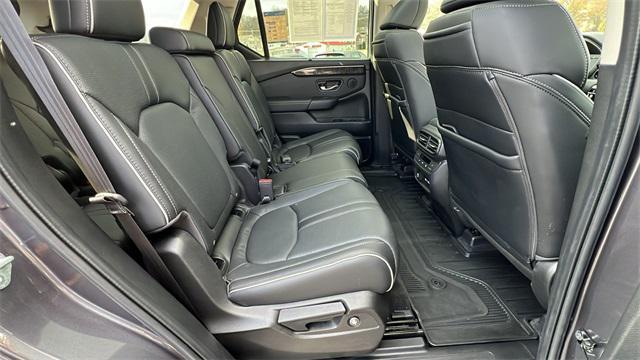 used 2023 Honda Pilot car, priced at $46,190